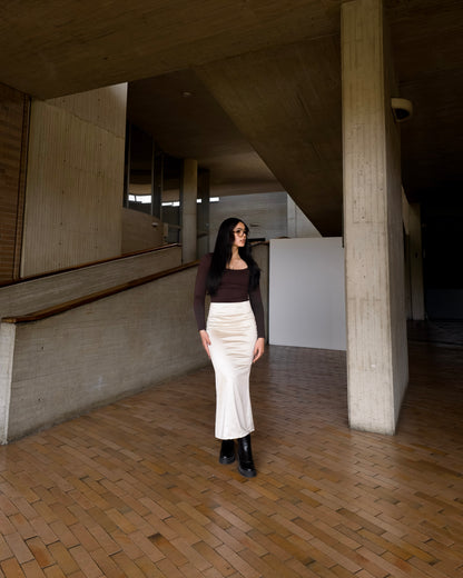 Falda Beige Satín